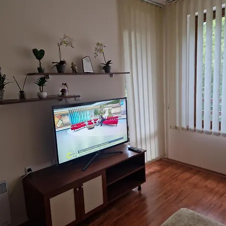 Cedar Heights 1 виванко а7 Apartment *